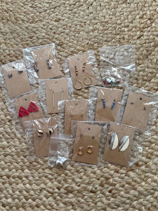 Vintage Jewelry - Vintage Earring Collection